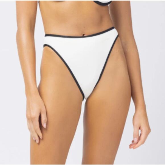 L*Space Nora Bikini Bottom Bitsy S - Picture 1 of 8